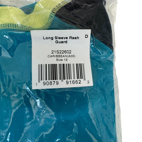 NWT Tea Rash Guard - Picture 3 of 4